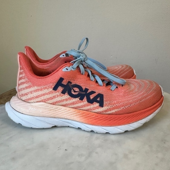 HOKA Mach 5 Runners Camellia/Peach Parfait size 5 - Picture 2 of 8